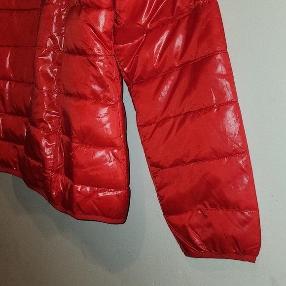 Red lightweight puffer jacket ladies size Large - Picture 9 of 10
